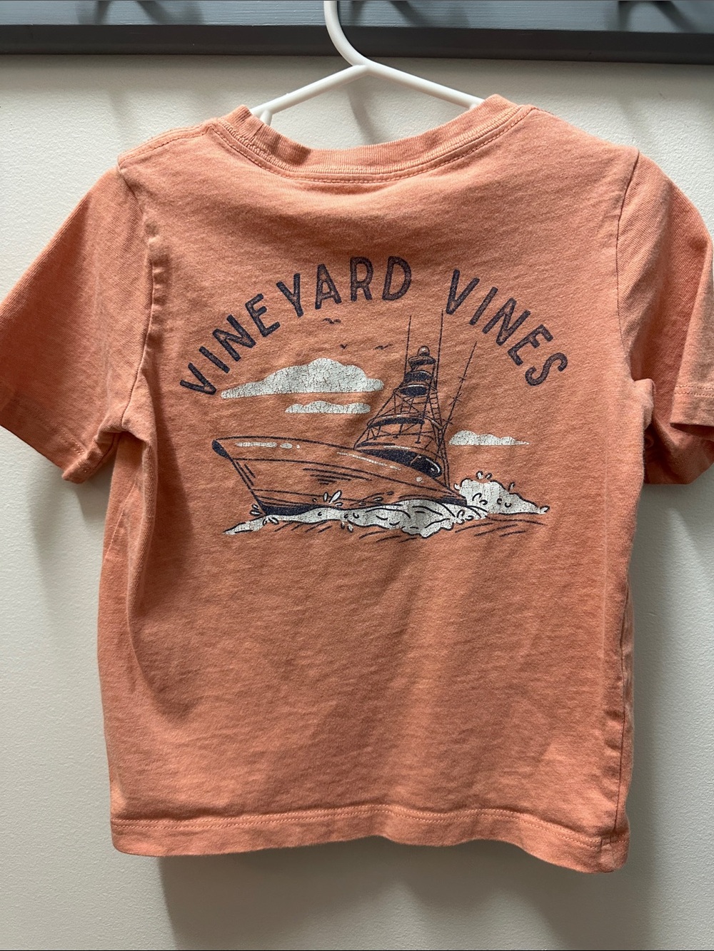 Vineyard Vines light coral/orange Short-Sleeve Boat Graphic Tee